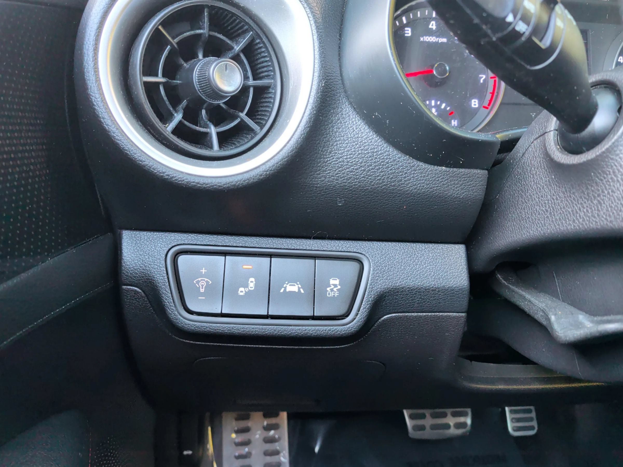 Used 2021 Kia Forte GT FWD image 25