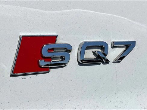 Used 2022 Audi SQ7 Premium Plus image 9