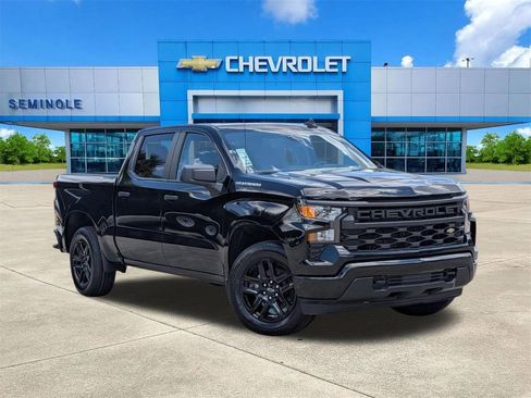 New 2026 Chevrolet Silverado 1500 Custom RWD image 1