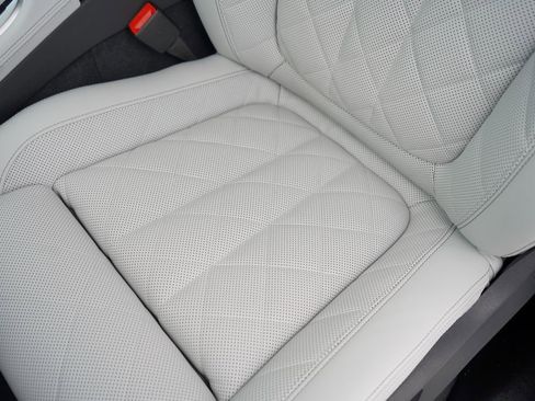 New 2026 BMW X5 sDrive40i w/ M Sport Package image 11