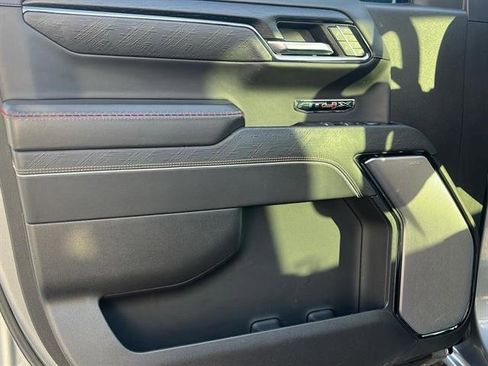 Used 2024 GMC Sierra 1500 AT4X image 23