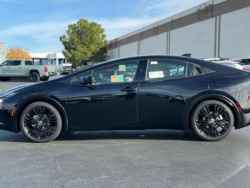 Certified 2026 Toyota Prius image 5