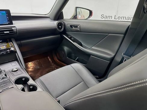 Used 2025 Lexus IS 350 F Sport w/ Navigation Package image 24