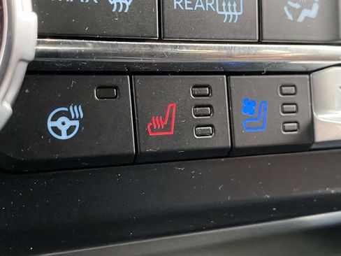 Used 2024 Ford F250 King Ranch w/ Chrome Package image 32