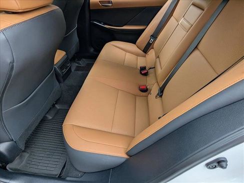 Used 2023 Lexus IS 300 w/ Comfort Package RWD image 17