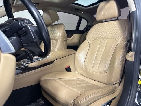 Used 2016 BMW 750i xDrive AWD/4WD image 20