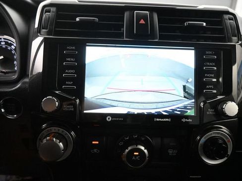 Used 2024 Toyota 4Runner TRD Off-Road image 18