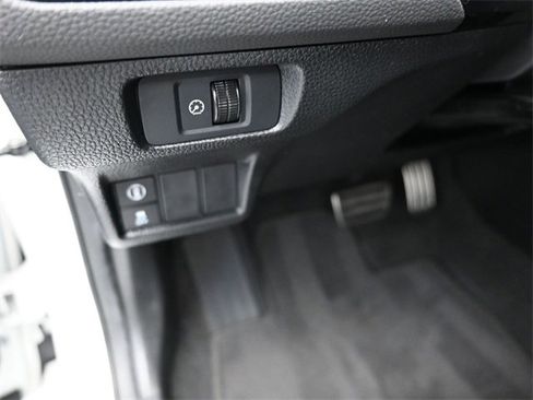 Used 2024 Honda Civic Sport image 13