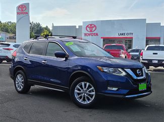 Used 2017 Nissan Rogue SV w/ SV Premium Package image 1