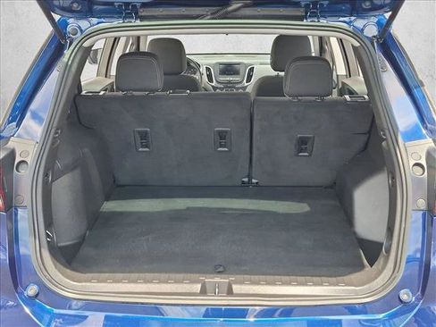 Used 2023 Chevrolet Equinox LS FWD image 6