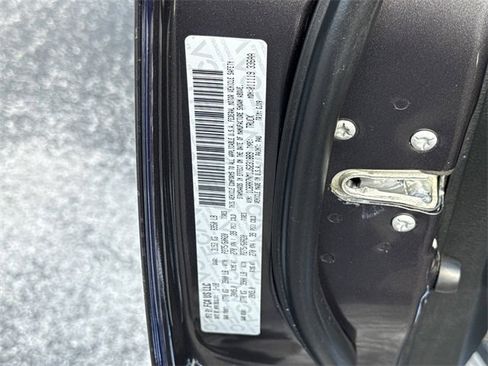 Used 2018 RAM 1500 Laramie w/ Protection Group image 43