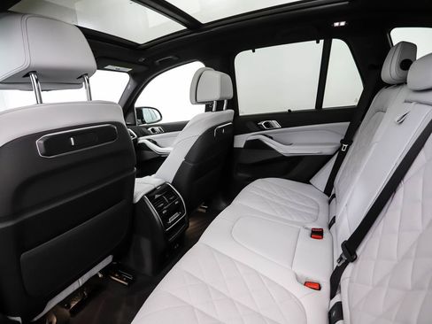 Used 2026 BMW X5 M60i AWD/4WD image 20