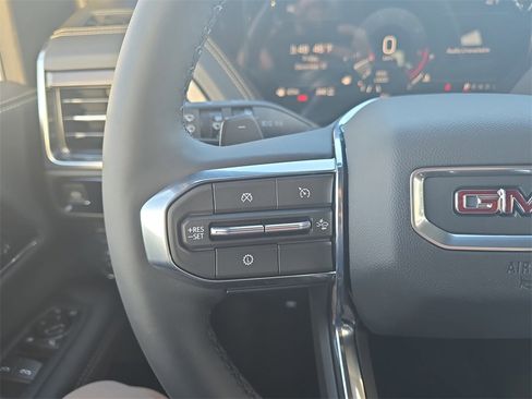 New 2026 GMC Yukon Elevation image 18