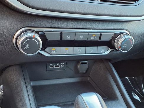 Certified 2025 Nissan Altima 2.5 S image 6