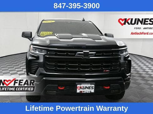 Used 2024 Chevrolet Silverado 1500 LT Trail Boss w/ Convenience Package II AWD/4WD image 5