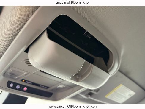 Used 2018 Chevrolet Equinox LT image 38