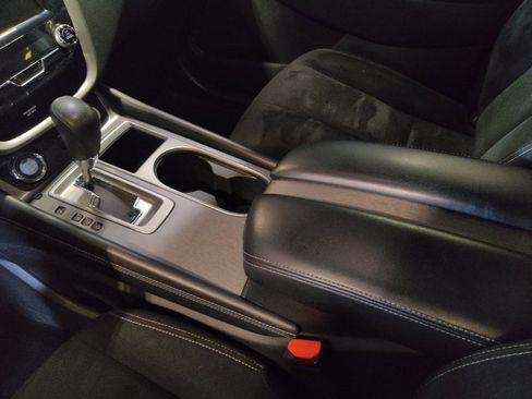 Used 2019 Nissan Murano S FWD image 26