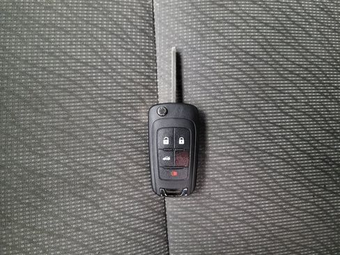 Used 2015 Chevrolet Malibu LS FWD image 32