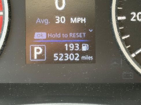 Used 2022 Nissan Sentra S FWD image 28