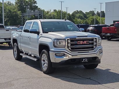 Used 2018 GMC Sierra 1500 SLT w/ SLT Premium Package