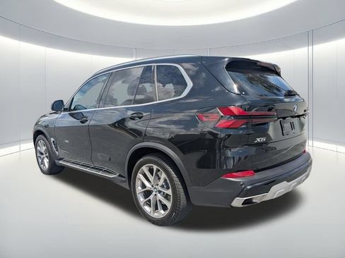 Used 2025 BMW X5 xDrive40i AWD/4WD image 5