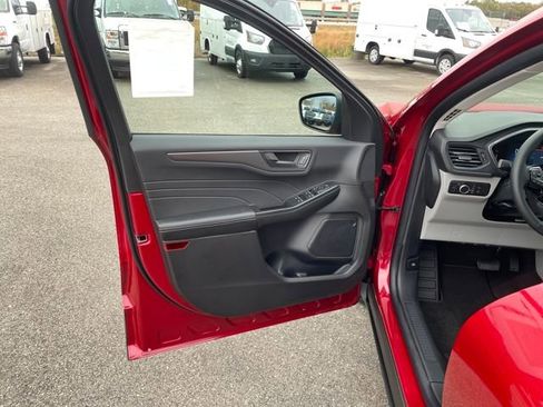 New 2026 Ford Escape Active w/ Cold Weather Package image 19