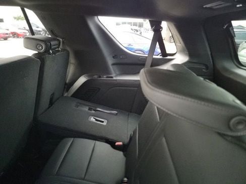 Used 2025 Chevrolet Tahoe LT AWD/4WD image 11