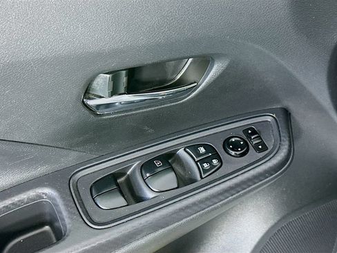 Used 2023 Nissan Versa SV FWD image 24