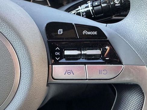 Used 2023 Hyundai Elantra SEL w/ Cargo Package image 25