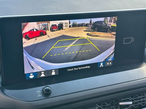 Used 2025 Honda Accord Sport image 19