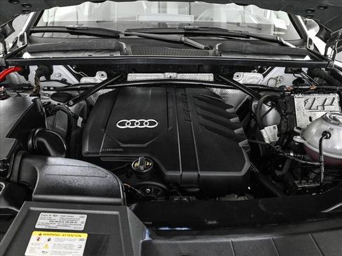 Used 2023 Audi Q5 2.0T Premium Plus w/ Premium Plus Package AWD/4WD image 24