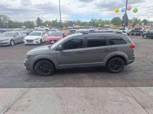 Used 2020 Dodge Journey SE w/ SE Popular Equipment Group FWD image 5