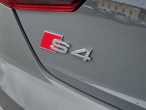 Used 2019 Audi S4 Premium Plus w/ Premium Plus Package AWD/4WD image 12