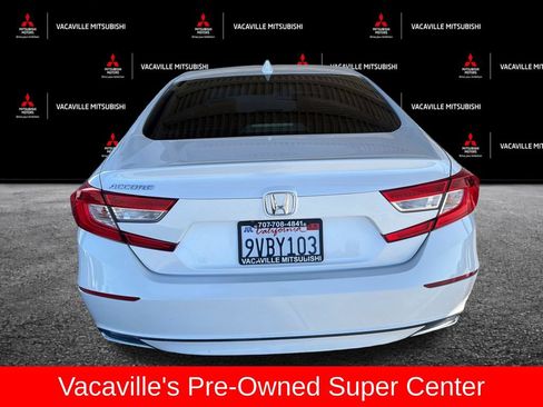 Used 2018 Honda Accord LX image 4
