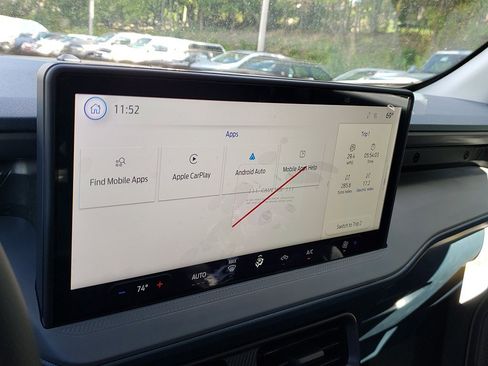 New 2025 Ford Maverick XL image 20