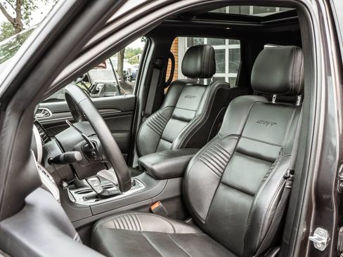 Used 2020 Jeep Grand Cherokee SRT AWD/4WD image 7