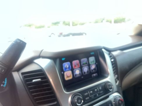 Used 2018 Chevrolet Tahoe Premier image 5