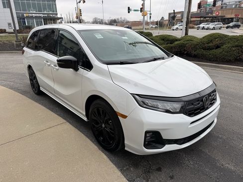 New 2026 Honda Odyssey Sport-L image 4