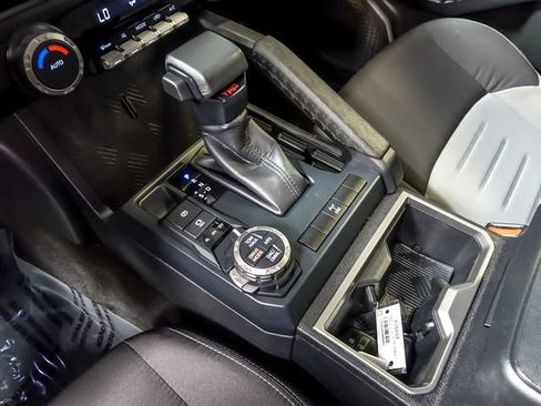 Used 2025 Toyota Tacoma TRD Off-Road AWD/4WD image 24
