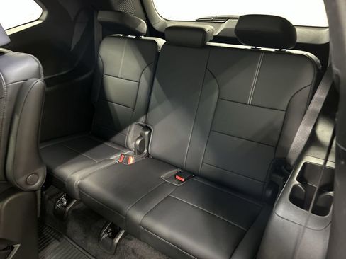 Certified 2024 GMC Acadia Elevation w/ Luxury Package image 20