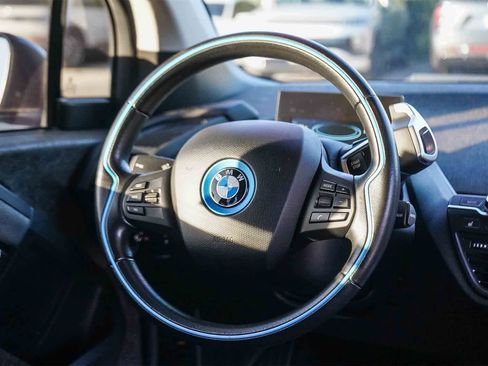 Used 2018 BMW i3 image 11