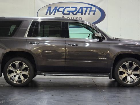 Used 2017 Chevrolet Tahoe Premier image 2