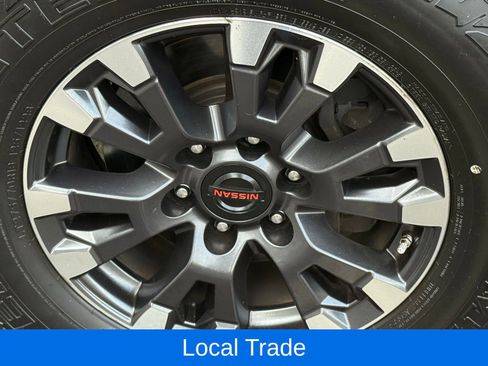 Used 2021 Nissan Titan PRO-4X w/ Pro-4x Convenience Package image 10