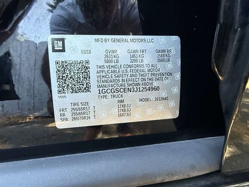 Used 2018 Chevrolet Colorado LT image 25