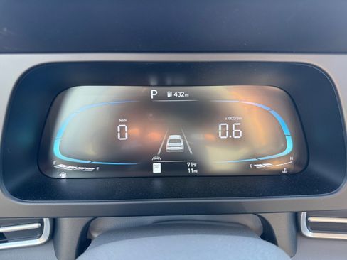 New 2025 Hyundai Elantra Sport image 31