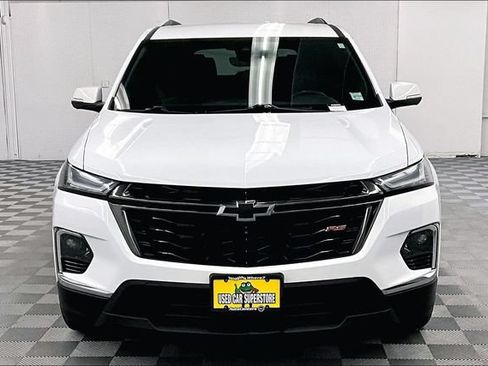 Used 2023 Chevrolet Traverse RS AWD/4WD image 4