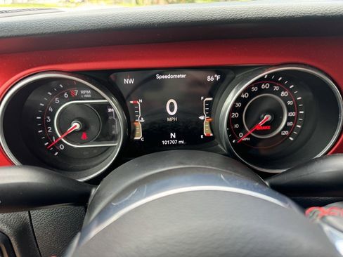 Used 2018 Jeep Wrangler Unlimited Rubicon image 17