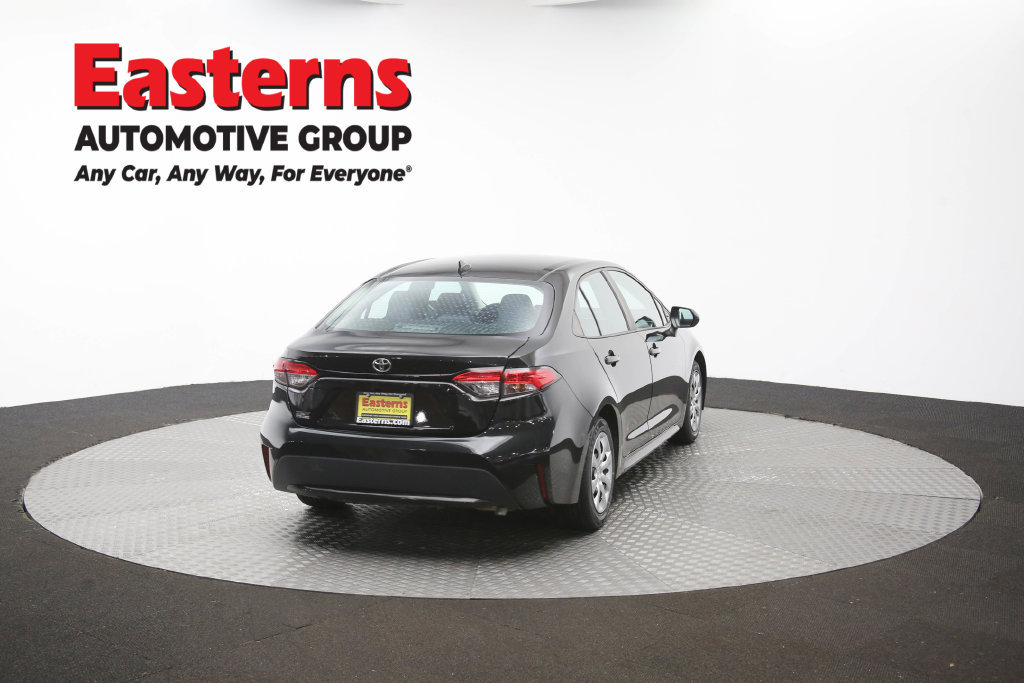 Used 2021 Toyota Corolla LE w/ Carpet Mat Package (TMS) FWD image 42