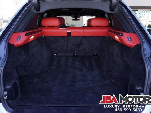 Used 2020 Rolls-Royce Cullinan image 57