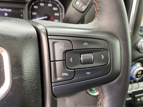 Used 2022 GMC Sierra 2500 AT4 w/ AT4 Preferred Package image 22